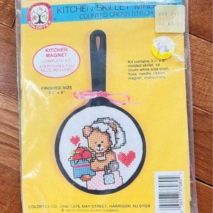 NWT Vintage 1989 Bear Crosstitch Magnet